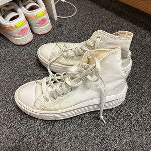 Women’s Platform Converse